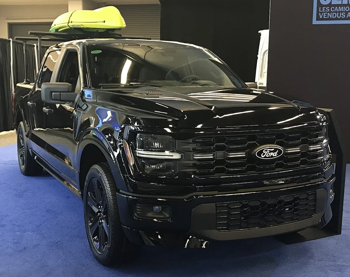 2026 Ford F-150 SuperCrew (crew cab) at the 2026 Montreal International Auto Show